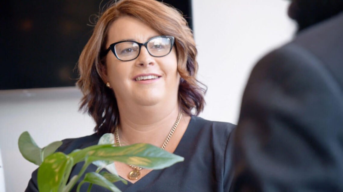 how to switch commercial real estate agents jane lestone